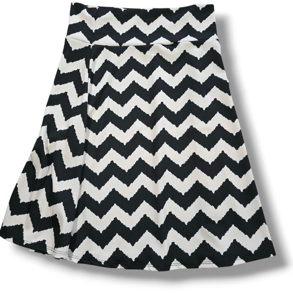 LuLaRoe Black & White Chevron Print A-Line Midi Skirt – XL